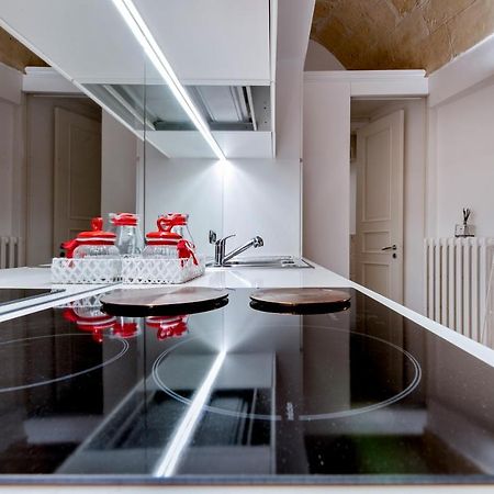 Casa Dell'Arco Old Town - Sit Apartment Лече Екстериор снимка