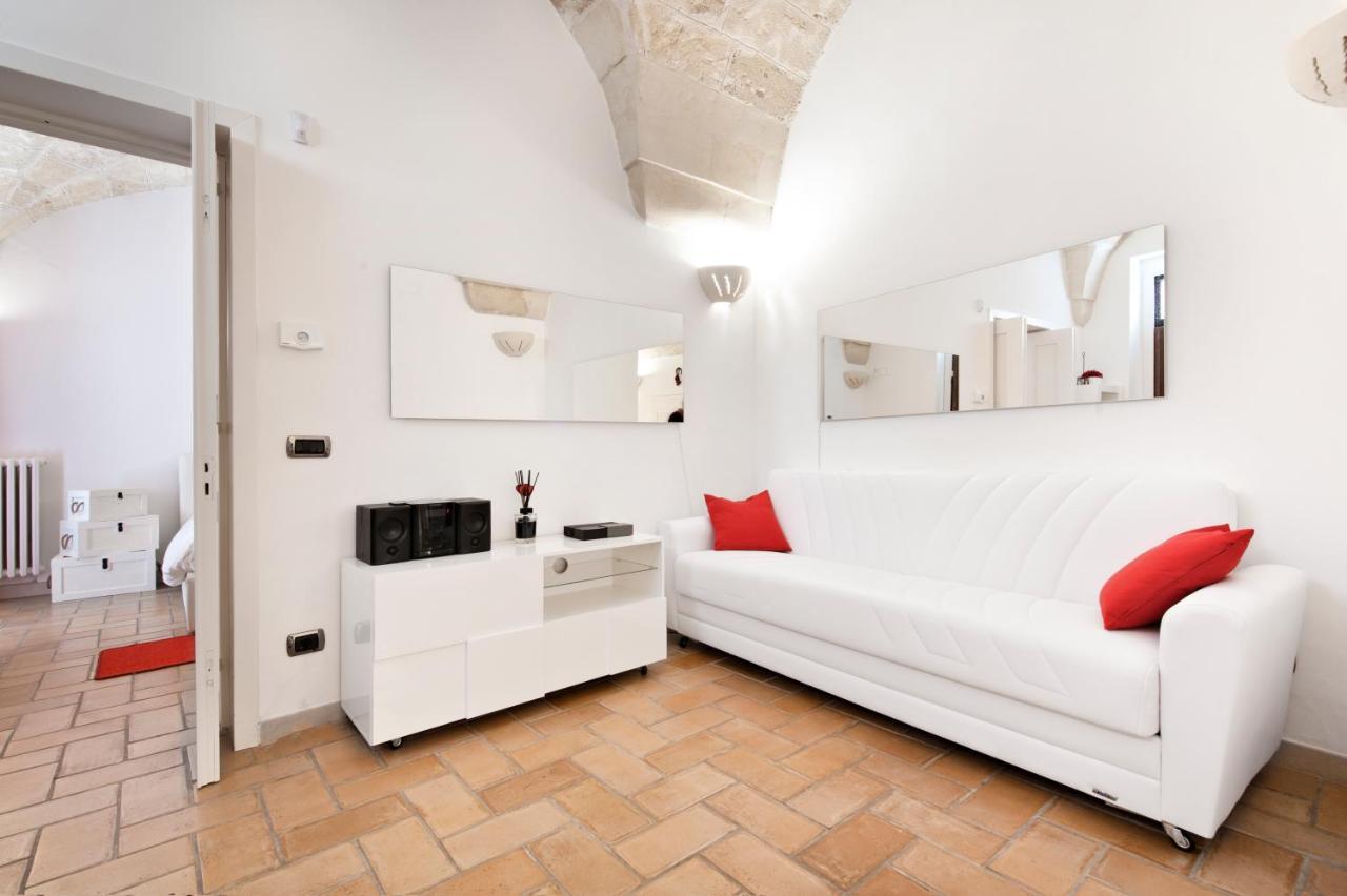 Casa Dell'Arco Old Town - Sit Apartment Лече Екстериор снимка